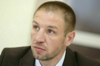 Депутат Пирог призвал вывести ММА-шоу из серой зоны