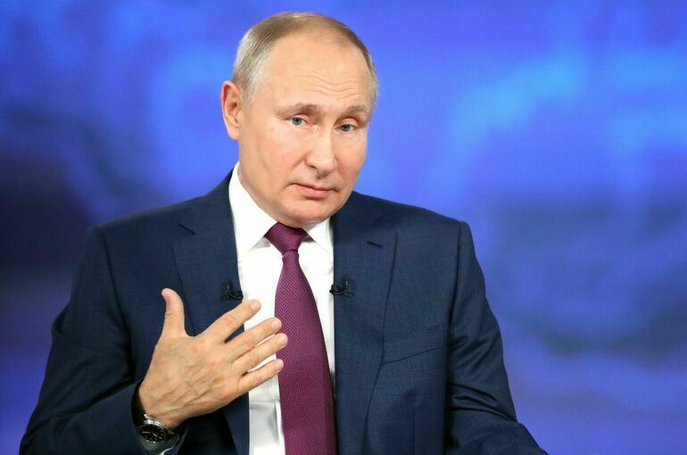 Президент призвал предпринимателей вкладывать в Россию