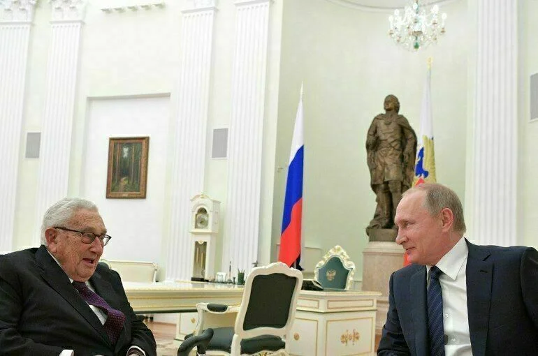 Генри Киссинджер и Владимир Путин.