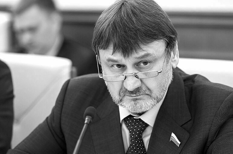Сенатор Лебедев умер от инфаркта