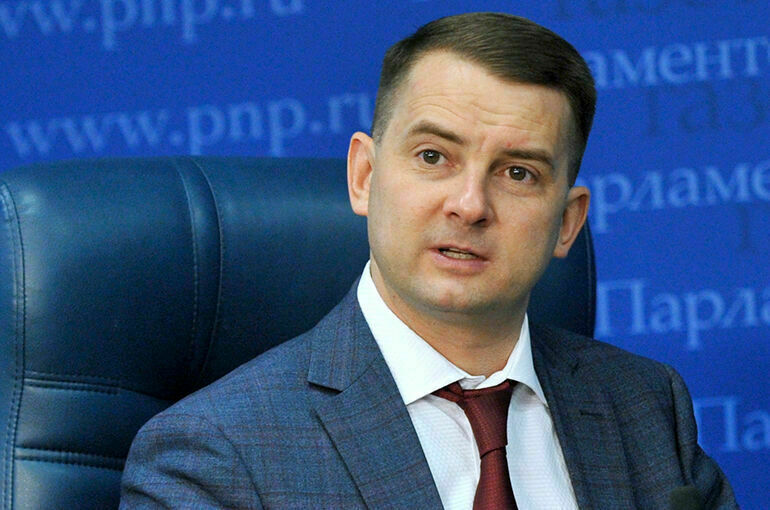Нилов заявил, что бюджет на трехлетку стал более социальным
