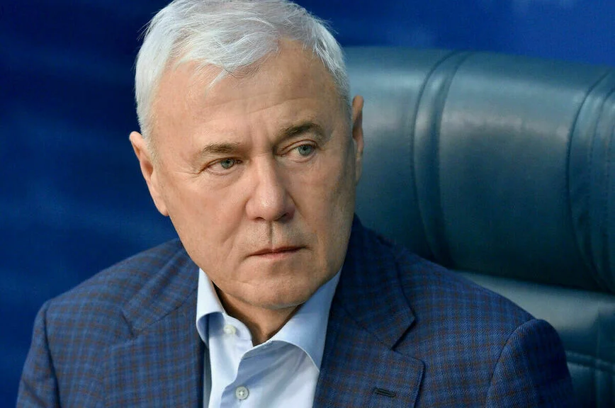 Анатолий Аксаков.