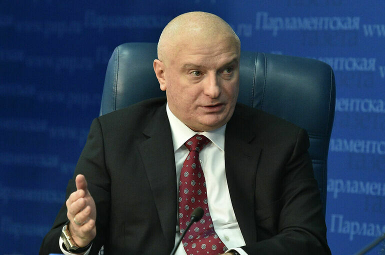 Клишас напомнил, что релоканты могут свободно покидать и возвращаться в РФ