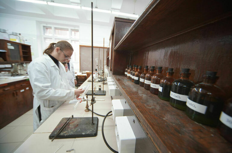 В Союзе химиков заявили об острой нехватке специалистов в стране