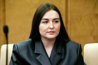 Скрозникова призвала проработать вопрос с безопасностью в школах