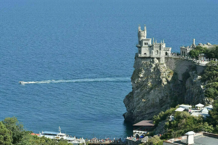 Хотите в Крым? Спешите на ВДНХ!