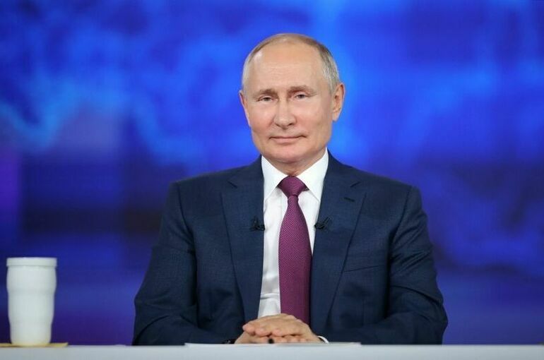 Путин проведет прямую линию и большую пресс-конференцию
