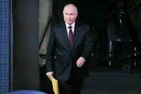 Путин заявил о росте реальной зарплаты в России по итогам года на 8%