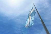 Путин назвал утратой суверенитета идею Аргентины перейти на доллар США