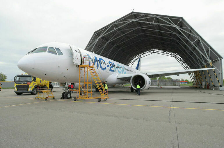 Россия планирует произвести более тысячи самолетов к 2030 году