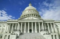 Конгресс США одобрил новый оборонный бюджет, включающий помощь для Украины