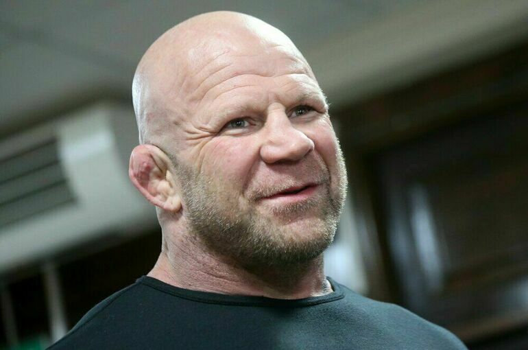 Боец Джефф Монсон перестал быть гражданином США