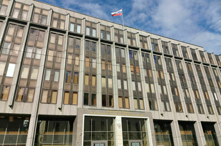 Парламентарии обсудят доклад о преступлениях Киева против детей 18 декабря