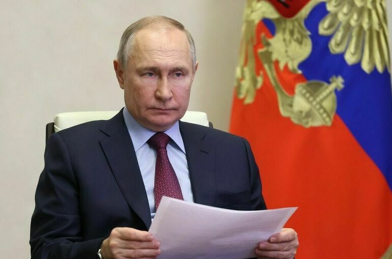 Путин подал документы в ЦИК в качестве самовыдвиженца на выборах президента