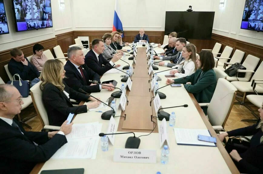 В России не хватает трех тысяч мусоровозов