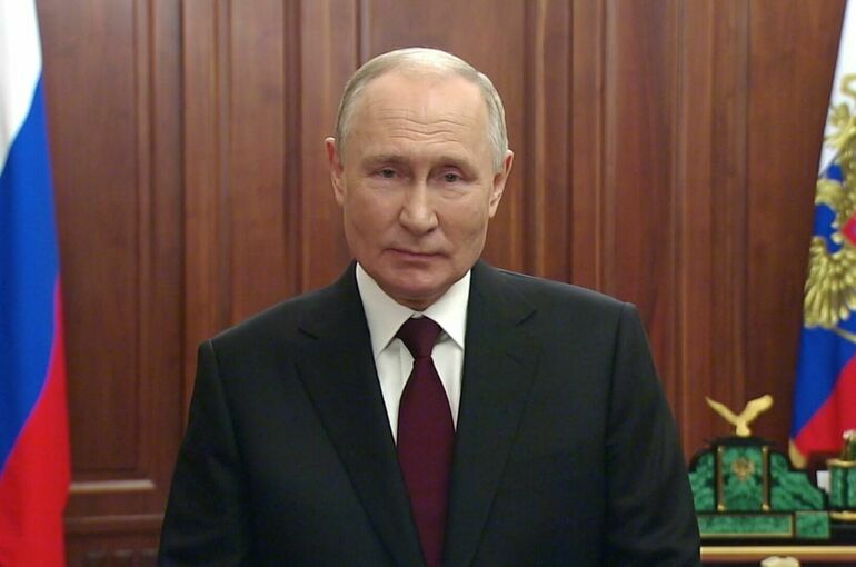 Путин поздравил работников органов безопасности c профессиональным праздником
