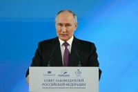 Путин поздравил парламентариев с 30-летием Федерального Собрания