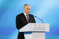 Путин: Работа Парламента стала более зрелой и профессиональной