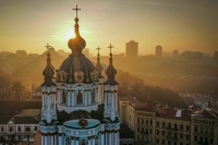 Киев собирается запретить Украинскую православную церковь вопреки своей же конституции