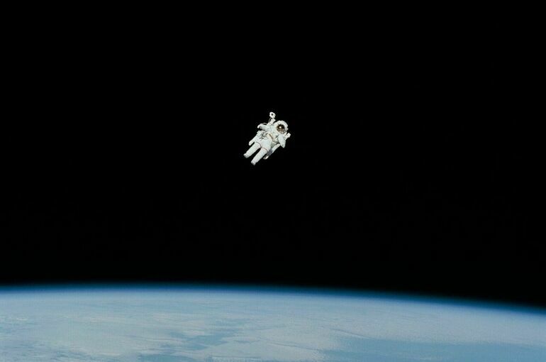Космонавт Шкаплеров напомнил, что на орбите можно встретить Новый год 16 раз