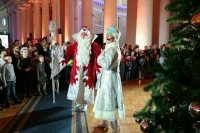 Более 700 детей бойцов посетили рождественскую елку по инициативе Матвиенко