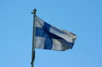 Финляндия продлила закрытие КПП на границе с Россией 