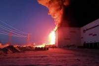 В Петербурге проверят состояние воздуха после крупного пожара на складе