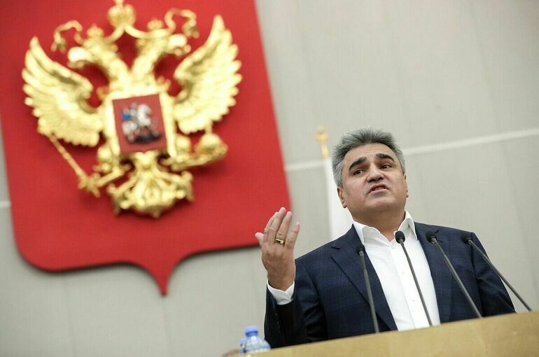 Нечаев предложил провести большие парламентские слушания по ЖКХ