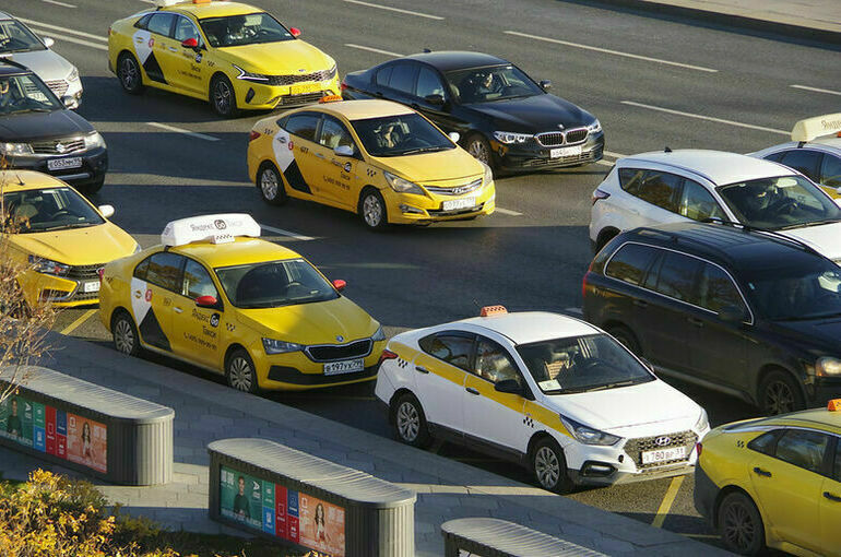 Законопроект о локализации такси прошел первое чтение
