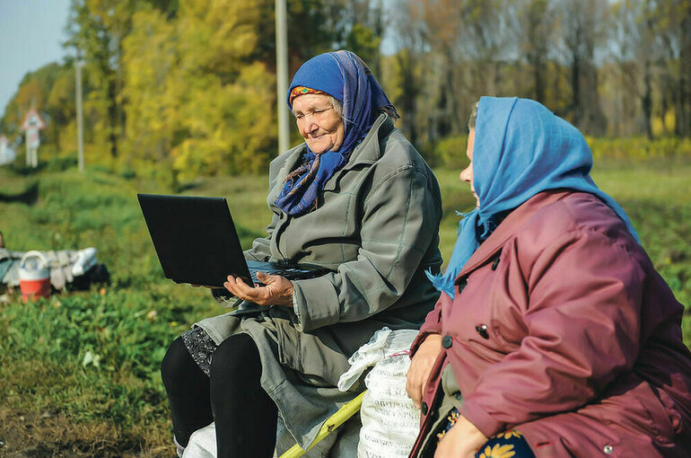 Чаплин напомнил об увеличении пенсии при оформлении ухода за нетрудоспособным