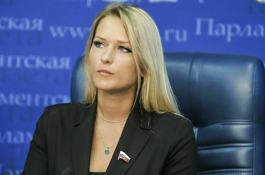 Яна Лантратова
