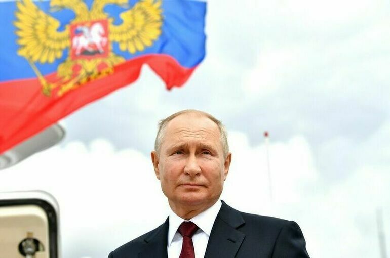 Путин примет участие в церемонии закладки серийного атомохода «Ленинград»