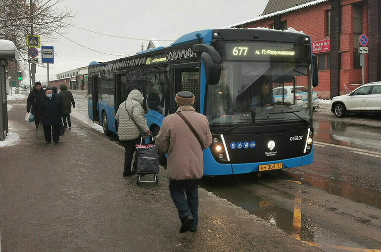 В России предлагают ввести штрафы за высадку инвалидов из автобуса