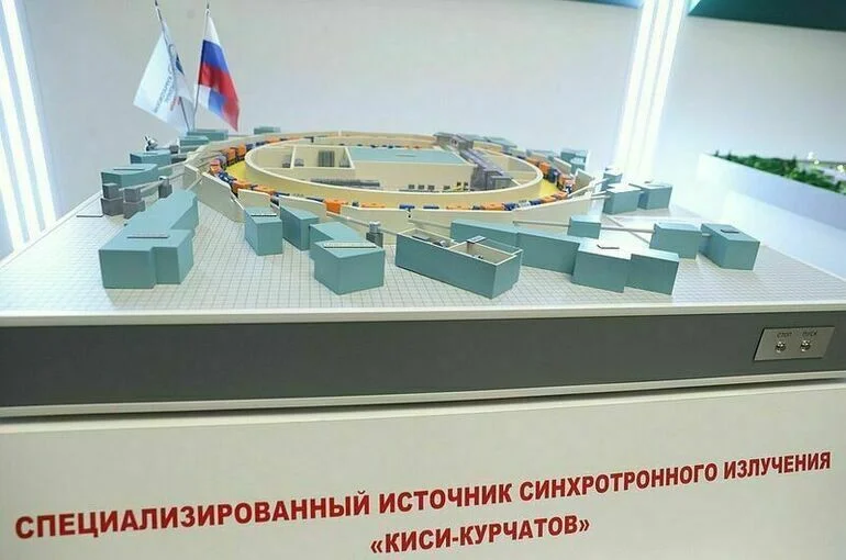 В Госдуме открылась выставка о работе Курчатовского института