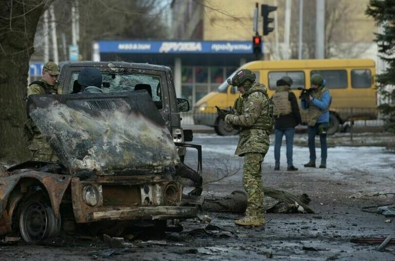 Три человека погибли и 16 пострадали при массированном обстреле ДНР