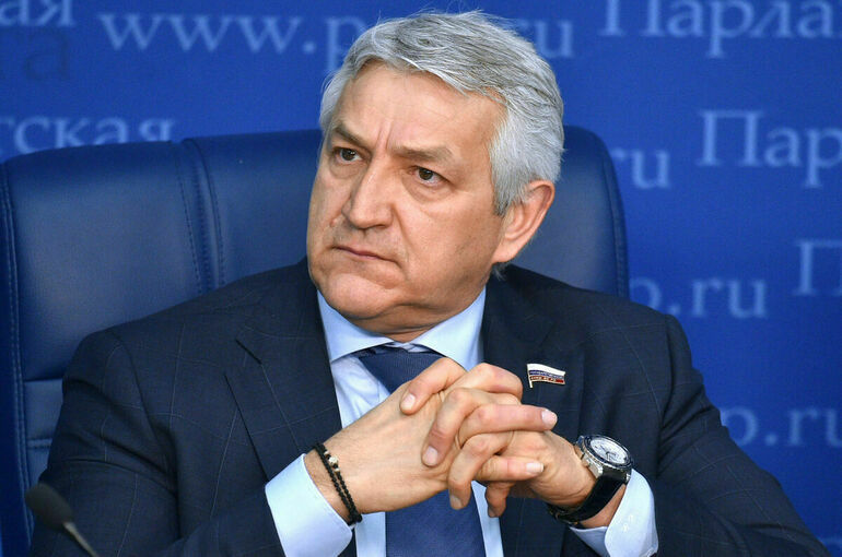 Огуль назвал сотрудничество РФ и Сербии по вопросам здоровья «позитивным знаком»