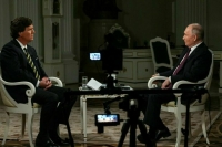 Песков рассказал о подготовке интервью Путина Карлсону
