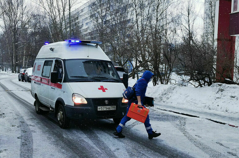 Двое детей находятся в тяжелом состоянии после ДТП в Псковской области