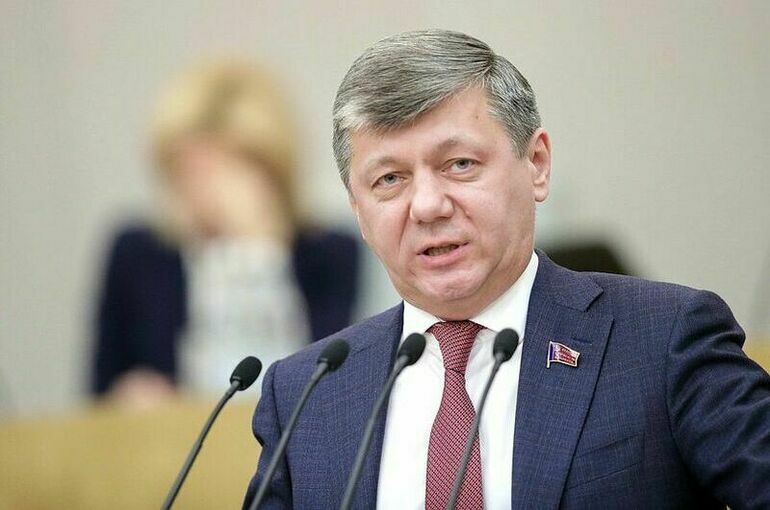 Новиков считает абсолютно заслуженным вступление Венесуэлы в БРИКС