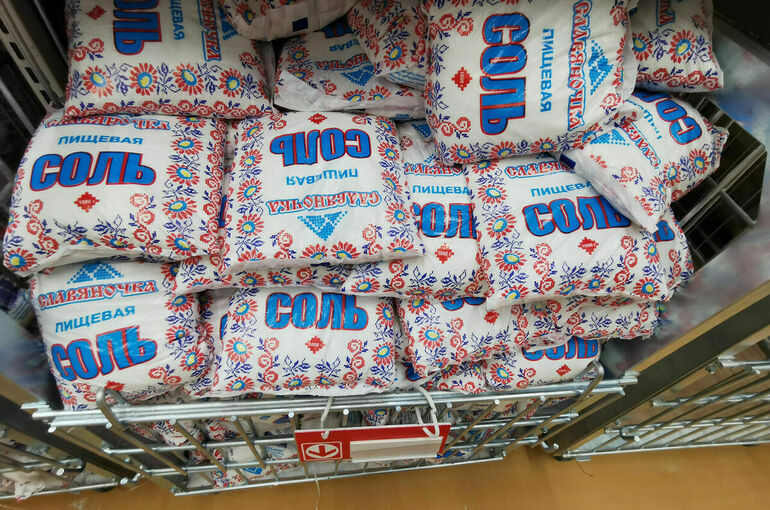 Кабмин не поддержал законопроект об указании веса на упаковках продуктов крупнее