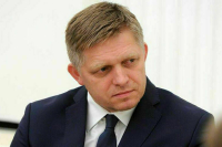 Премьер Словакии допустил отправку солдат из ЕС и НАТО на Украину