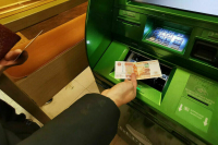 В России введут лимит в 100 тыс. рублей для переводов без открытия счета