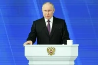 Путин призвал бизнес работать в России и не уводить деньги на Запад