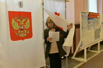 В ЦИК заверили, что Россия не откажется от демократических выборов
