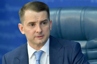 Нилов призвал установить требования к системе отраслевых зарплат