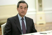 Ван И заявил, что поддерживает созыв мирной конференции по Украине