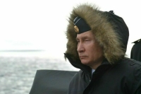 Путин сравнил свой рабочий график с водопадом, который «льет бесконечно»