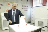 Володин проголосовал на выборах Президента России