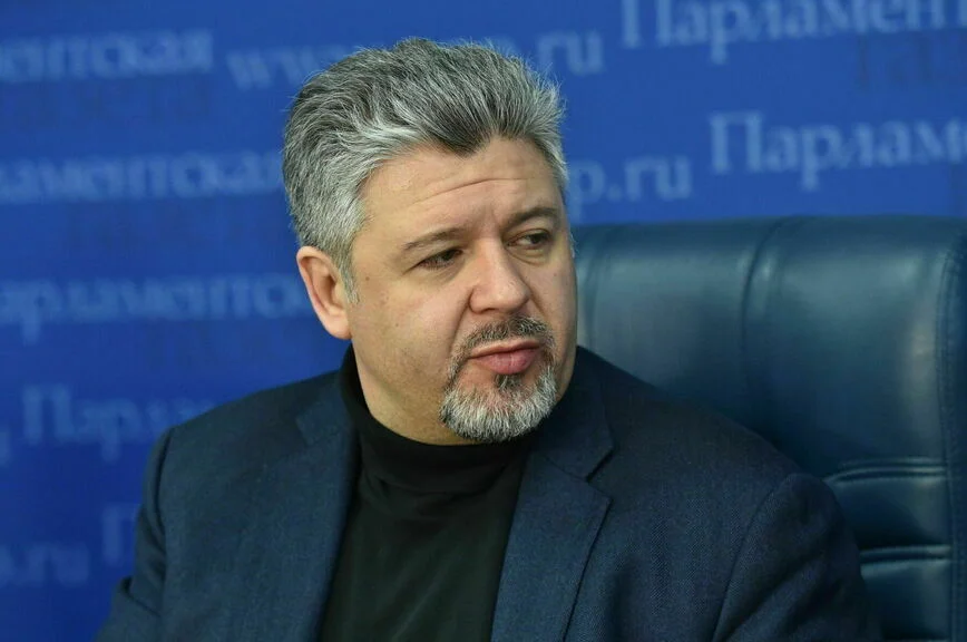 Максим Григорьев