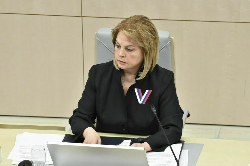 Элла Памфилова в информационном центре ЦИК России